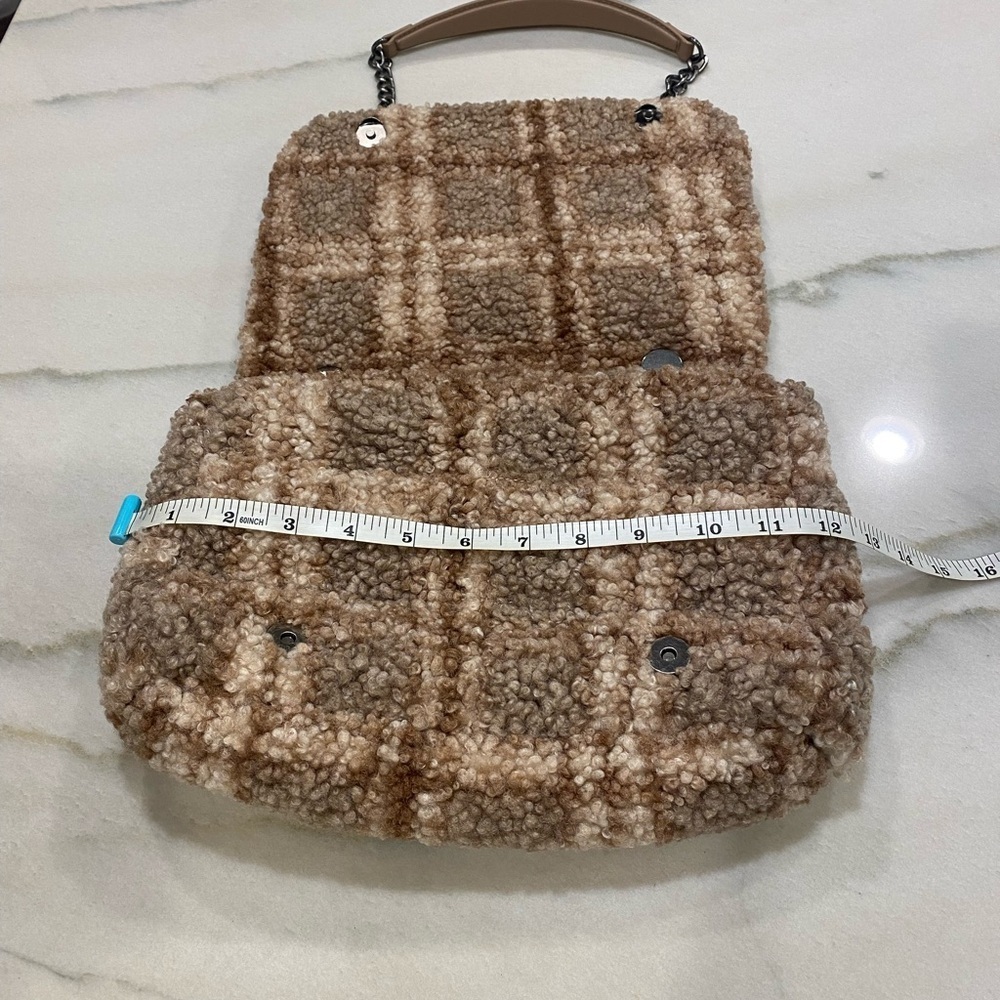 Zara Faux Fur Crossbody Flap Bag Pink Cream Tan Plaid Chain strap - Picture 5 of 13
